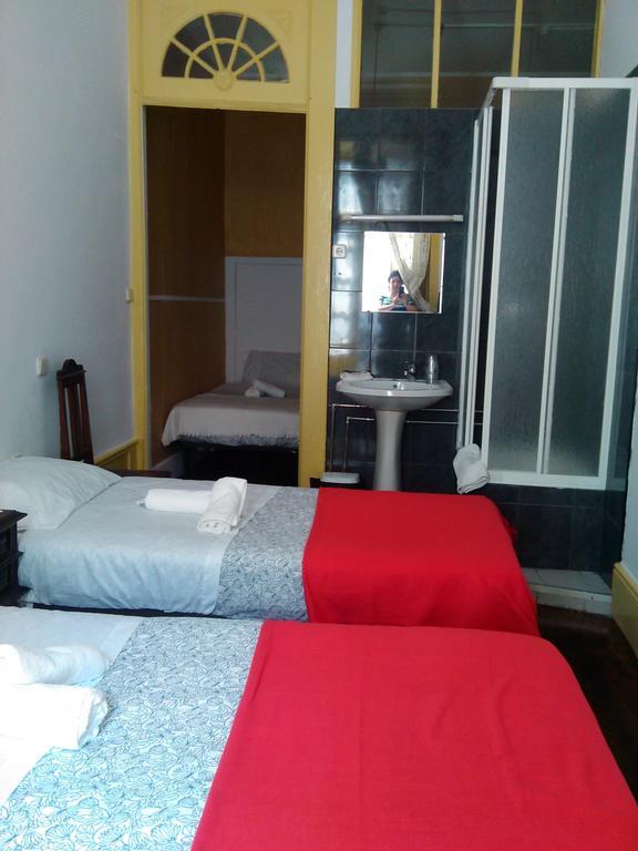 Hospedaria 31 de Janeiro Porto Quarto foto